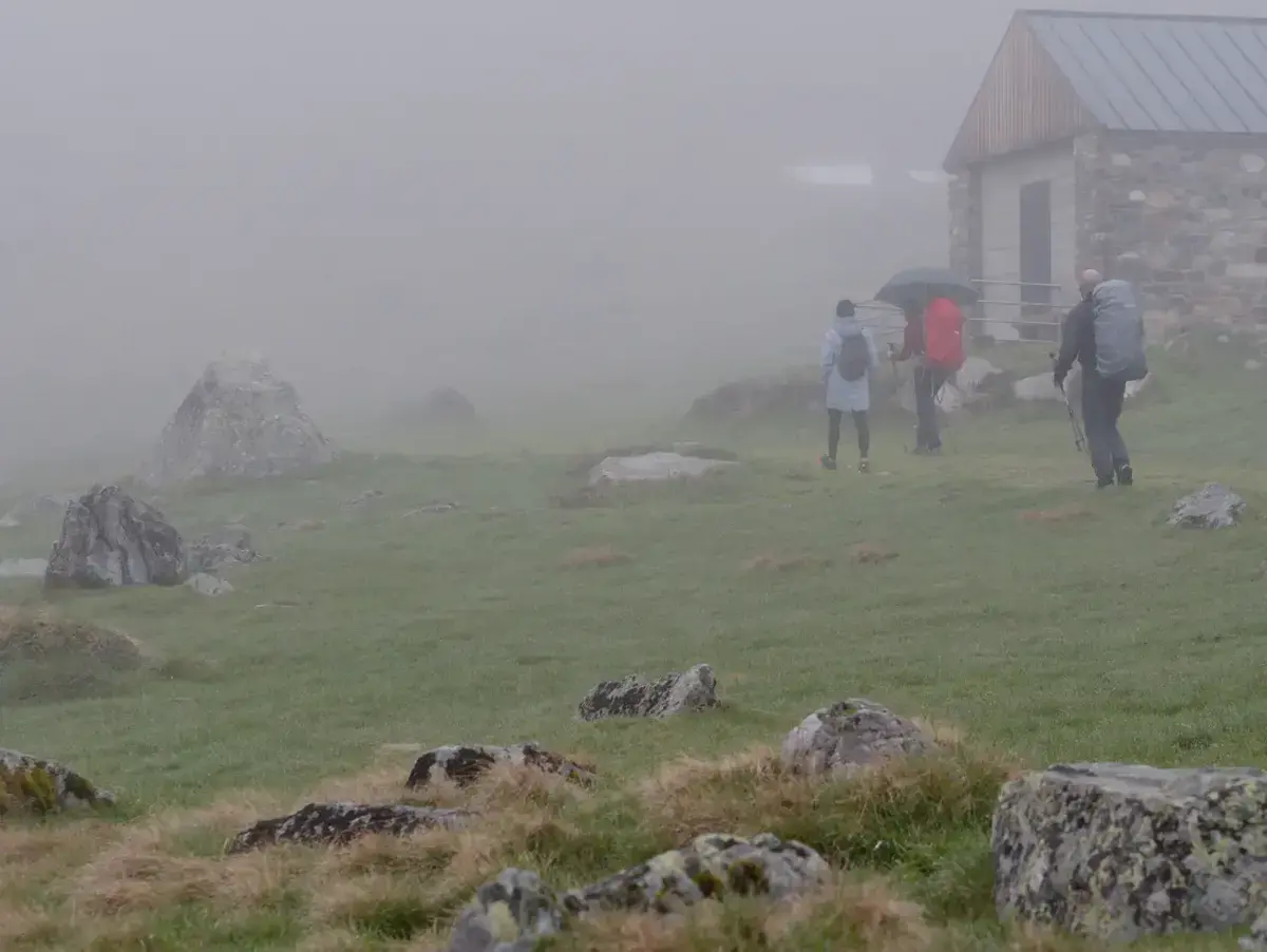 brouillard épais jusqu'au lac d'Ilhéou
